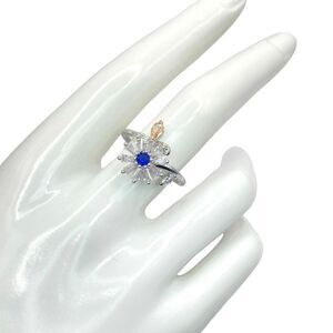 Silver cubic zirconia flower bee fidget ring size 8